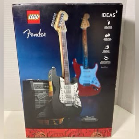 LEGO Fender Stratocaster Set NWT - Picture 6 of 15